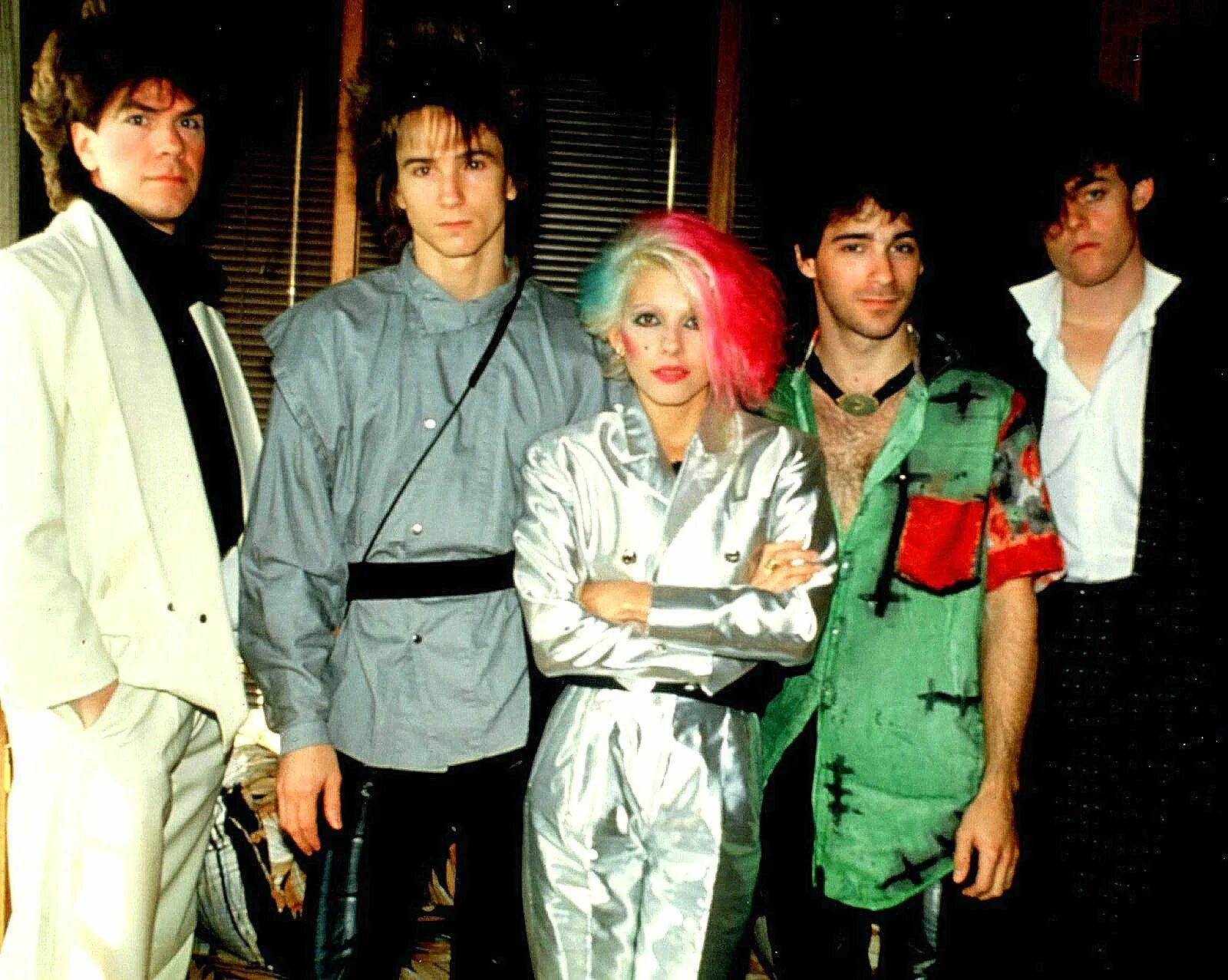 New wave 80. Missing persons band. Дейл боззио. Absent music группа. Missing persons группа.