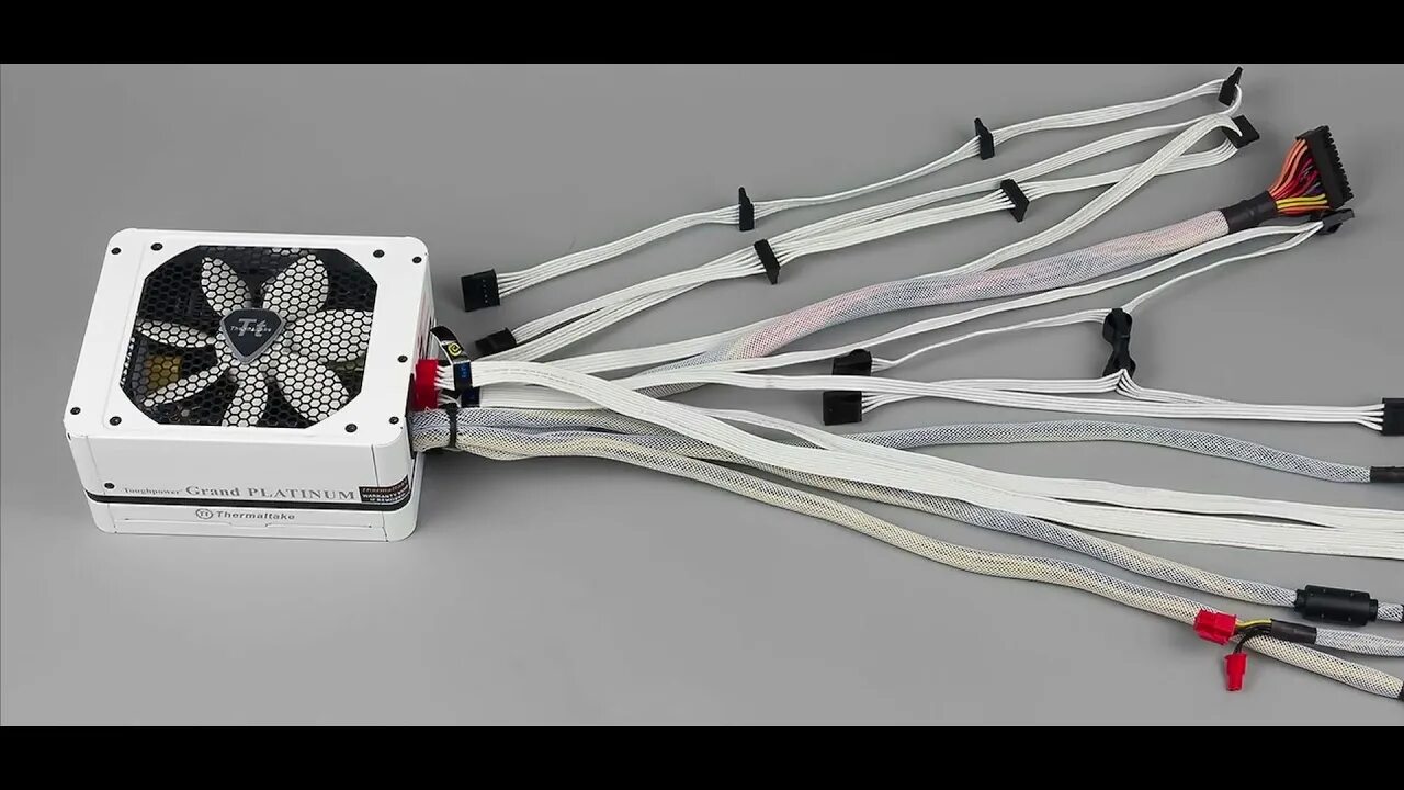 Бесперебойник ups 700. Блок питания 3cott 3c-atx500w. At-12/30 белый (accordtec) источник стабилизированного питания. Источники питания белой. 700w блок питания белый.