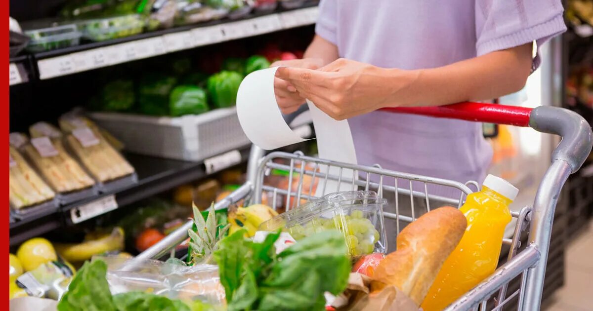 Продовольственные товары. Продукты. Корзина с продуктами. Ассортимент продуктов питания. Корзинка с продуктами.