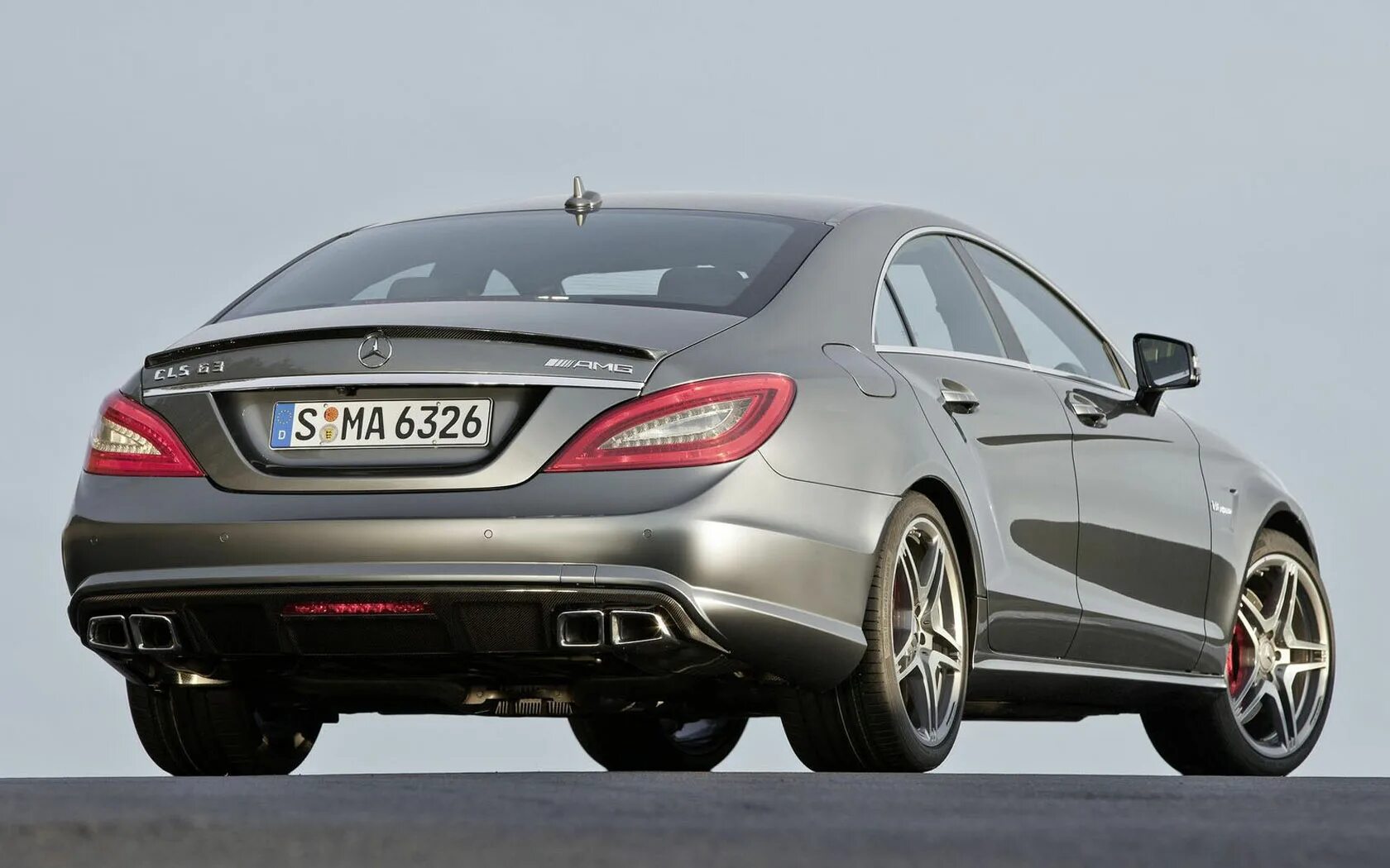 Mercedes 218. Mercedes Benz CLS 63 AMG. Мерседес Бенц CLS 63 AMG. Мерседес ЦЛС 63 АМГ. Мерседес CLS 63 AMG w218.