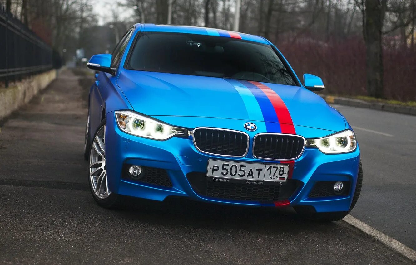 Сини 30. BMW m5 f30. BMW m5 f30 синяя. BMW 335i Cyan. БМВ м5 синий российский.