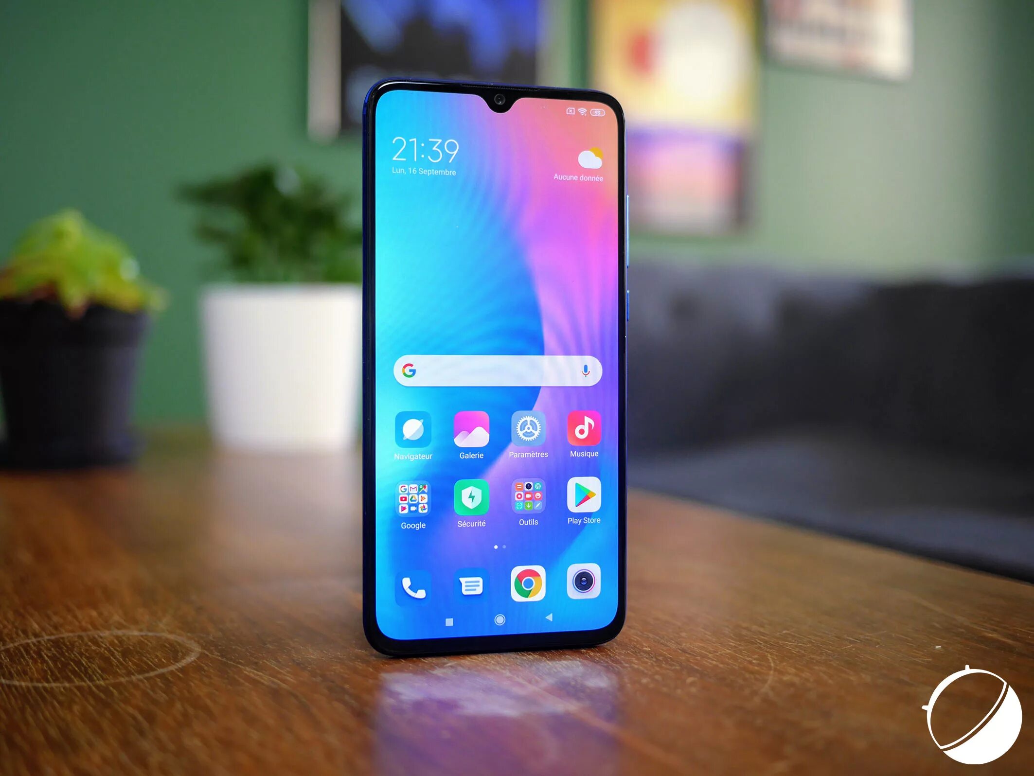 Note 9 lite. Смартфон Xiaomi mi 9 Lite 6. Сяоми редми ми 9 Лайт. Ксиоми mi 9 Lite. Mi 9 Lite телефон.