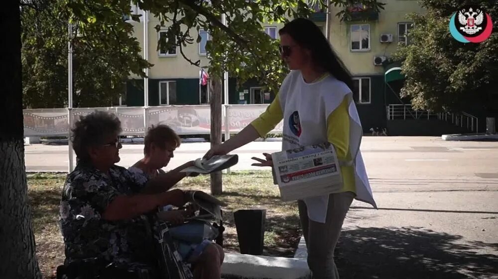 Активисты общественного движения. Города ДНР. Город Дебальцево. Активист. Актуальные фотографии города Дебальцево.