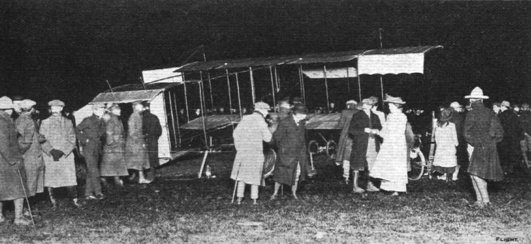 Октябрь 1910. Уайт 1910. аэроплан 1910 года англия.