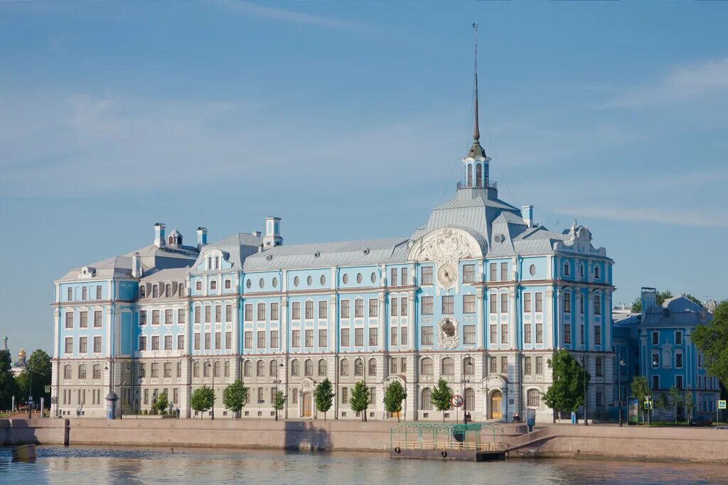 Нахимовское военно-морское училище. Нахимовское морское училище в санкт-петербурге. Фгкоу нахимовское военно-морское училище мо рф, санкт-петербург. Петроградская набережная 2. Нахимовское военно морское санкт петербург.