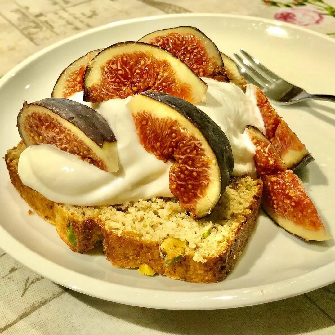 Thot squad pound cake