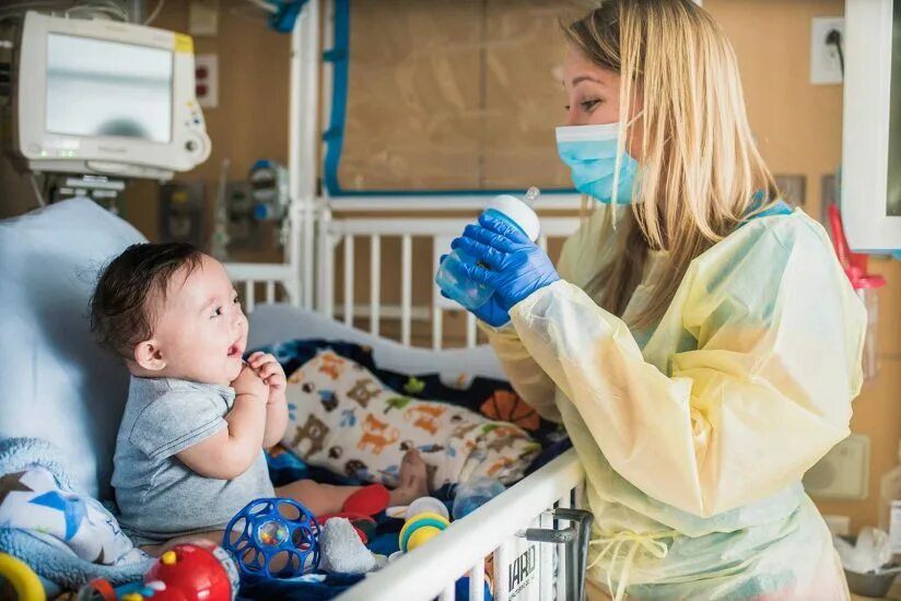 Near hospital. Оккупационная терапия с детьми сиротами. Кабинеты оккупационной терапии дети. Occupational Therapy. Speech therapist in the Neonatal Intensive Care Unit USA.