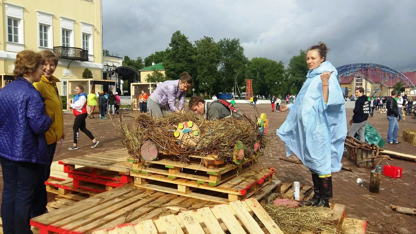 Масленица в выксе 2024. Выкса фестиваль арт овраг. Арт овраг Выкса 2021. Арт овраг Выкса 2022. Выкса арт фестиваль.