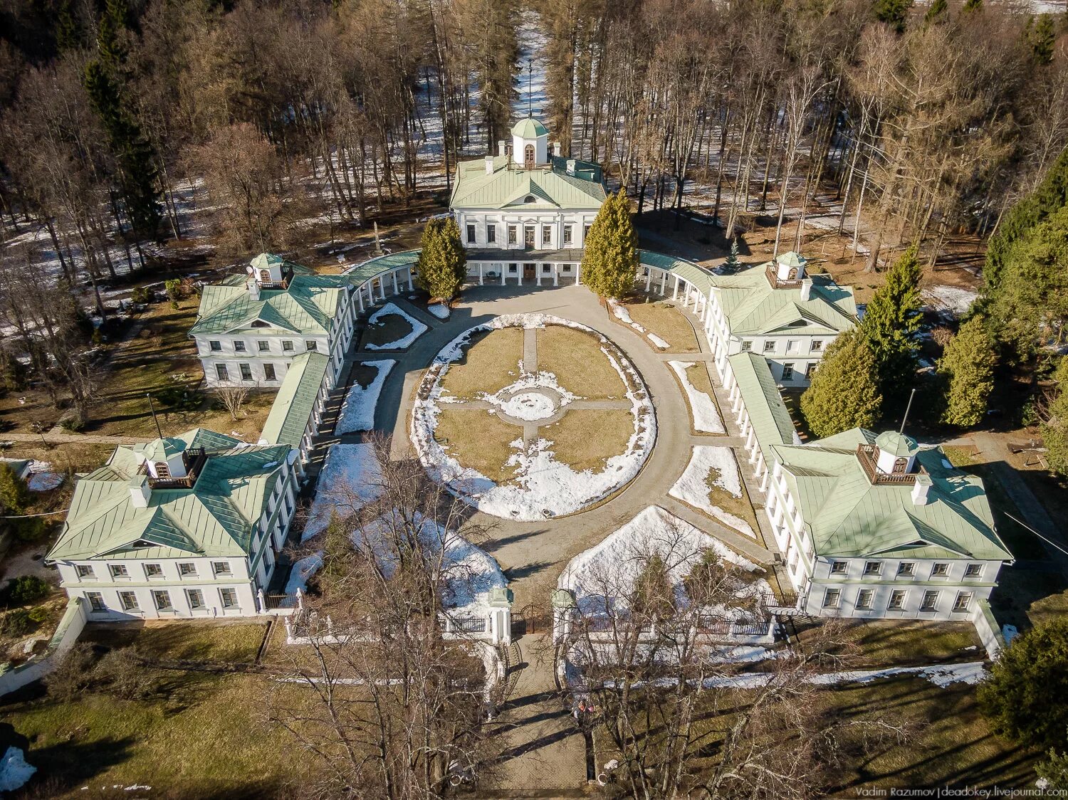 Середняково. Усадьба Середниково. Усадьба Середниково Лермонтов. Подмосковная усадьба Середниково. Солнечногорск усадьба Середниково.