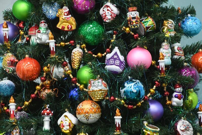 Клинское подворье музей ёлочной игрушки. Фабрика ёлочных игрушек в клину елочка. Фабрика ёлочных игрушек в клину. Фабрика елочка клин. Елочные игрушки фабрики елочка.