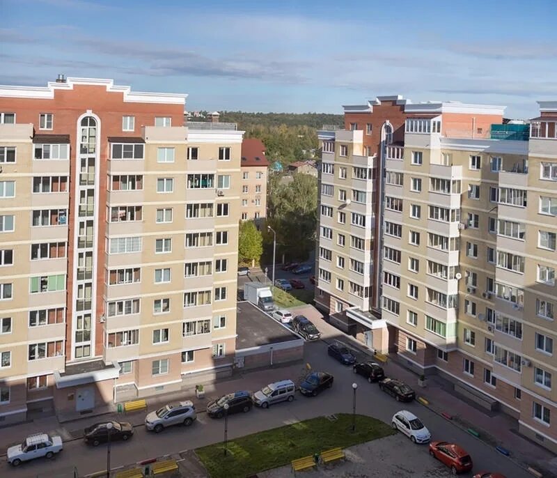 10. Москва звенигород квартиры. Москва звенигород квартиры. Звенигород мкр восточный 2-3 корпус 3. Квартира в звенигороде.
