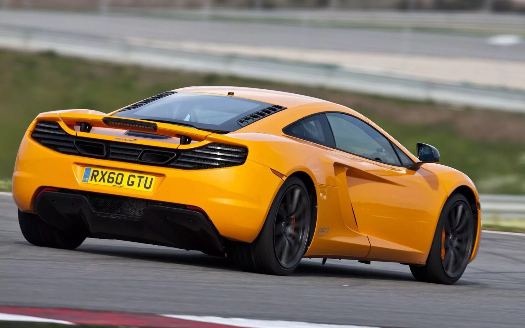 Mclaren mp4-12c. Mclaren mp12-4c mso. 4 12. 4. Mclaren mp4-12c.