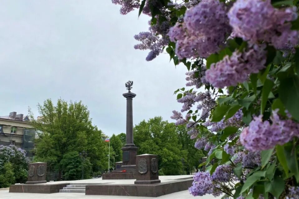 День города в выборге 2025 какого числа. Выборг в мае фото. выборг в мае. 1 мая в выборге. 9 мая выборг.