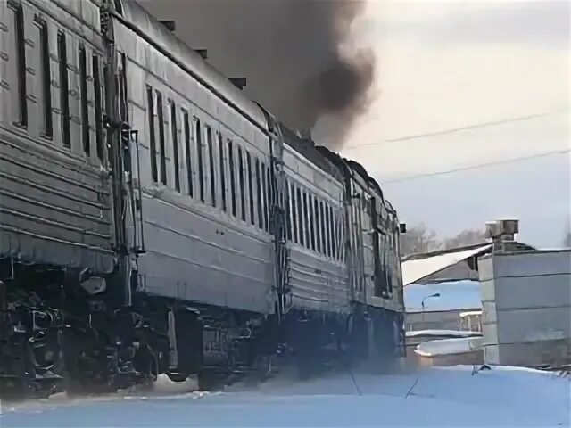 Поезд луза киров остановки. Поезд киров луза. поезда в лузе. пригородный поезд киров луза. поезд дневной луза мураши киров.