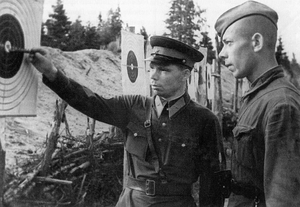 1 отдельная женская добровольческая стрелковая бригада нквд. Отдельной мотострелковой бригады особого назначения (омсбон). Мотострелковая бригада особого назначения нквд ссср (омсбон). Мельников александр константинович нквд. Омсбон 1941.