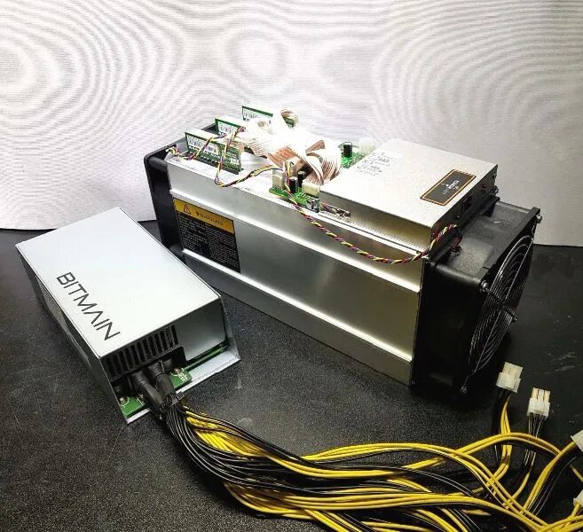 S9i Antminer. ASIC s9. Bitmain Antminer s9, 13.5th/s. Асик майнер с9.