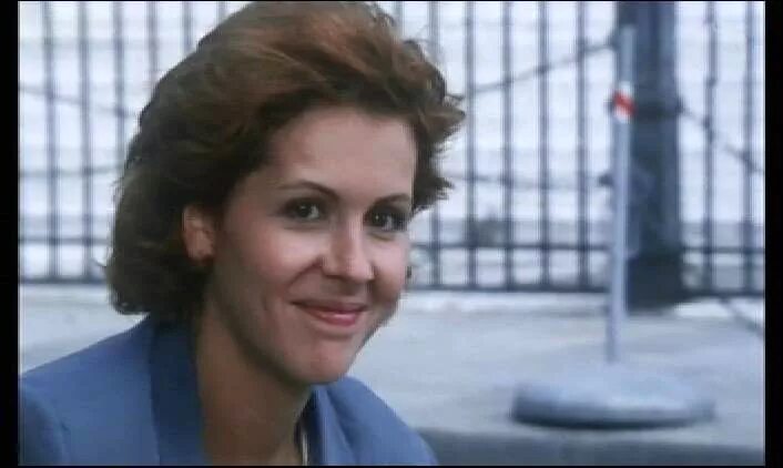 Флоранс бло. Флоранс дарель фильмы. Флоранс пернель фильмография. Флоранс пернель 2021. Флоранс пернель 2020.