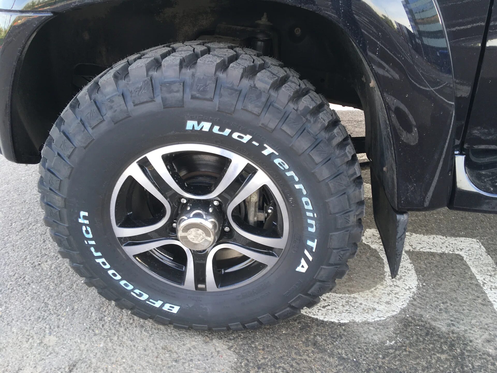 Мт резина 245 75 16. Резина на УАЗ Патриот 245 на 16 Hankook MT. 245/75 R16 на УАЗ Патриот. Резина УАЗ Патриот 16. 245 75 16 На УАЗ Патриот.