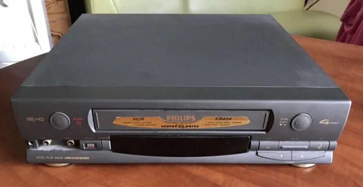 Видеомагнитофон филипс. Видеомагнитофон Philips vr888/55. Видеомагнитофон Philips yr-510. Филипс 3320 видеомагнитофон. Видеомагнитофон Philips 800 разъемы.