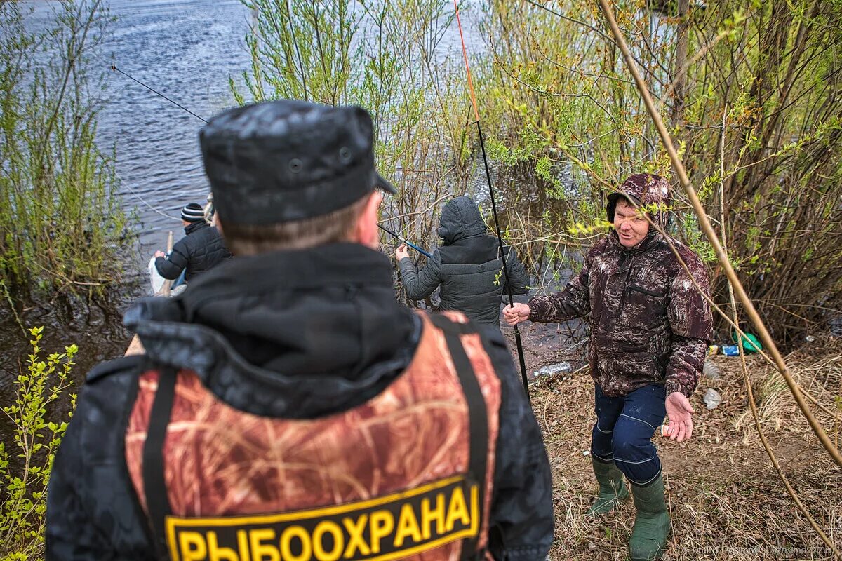 Рыбоохрана. Вооружение рыбоохраны. Рыбнадзор. Инспектора рыбоохраны с оружием.