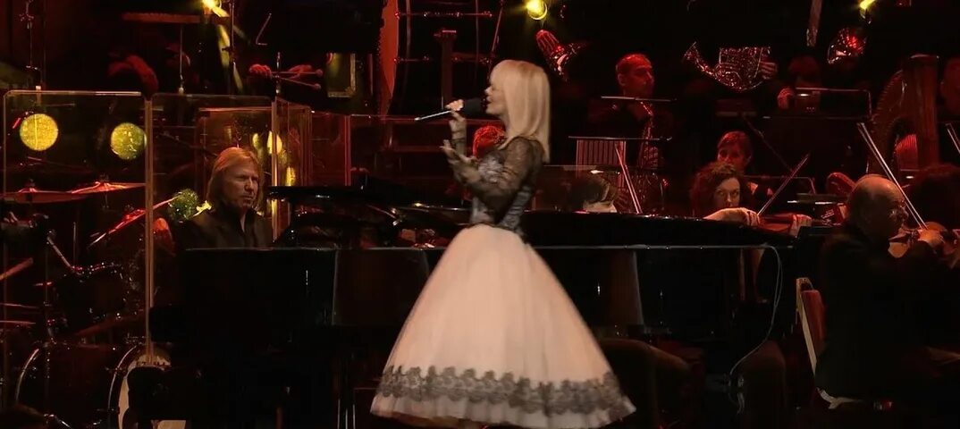Valeriya Live Concert in London (the Royal Albert Hall). Песни нежность моя не растеряна