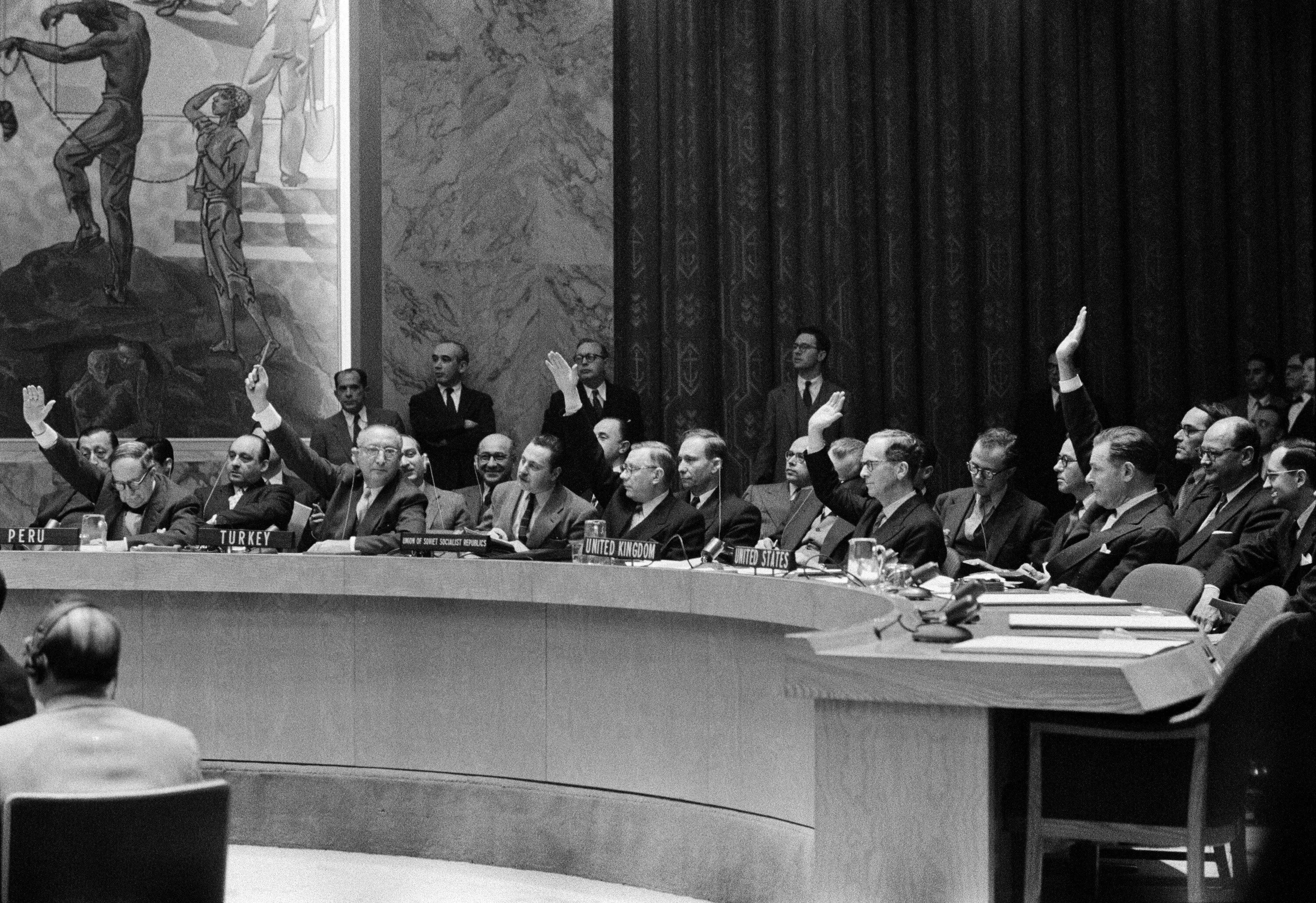 Оон 1946. Заседание ООН 1956. ООН 1945. Конференция Объединенных наций 1945. Конференция Объединенных наций в Сан-Франциско 1945.