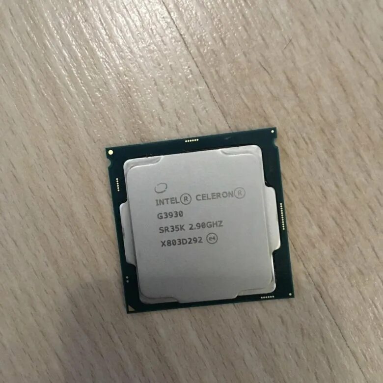 Процессор intel celeron g5905. Intel celeron g3930 lga1151, 2 x 2900 мгц. G3930. Intel r celeron r cpu g3930. 1ghz/2mb/2 cores) lga1151 oem, uhd610 350mhz, tdp 54w, max 64gb.