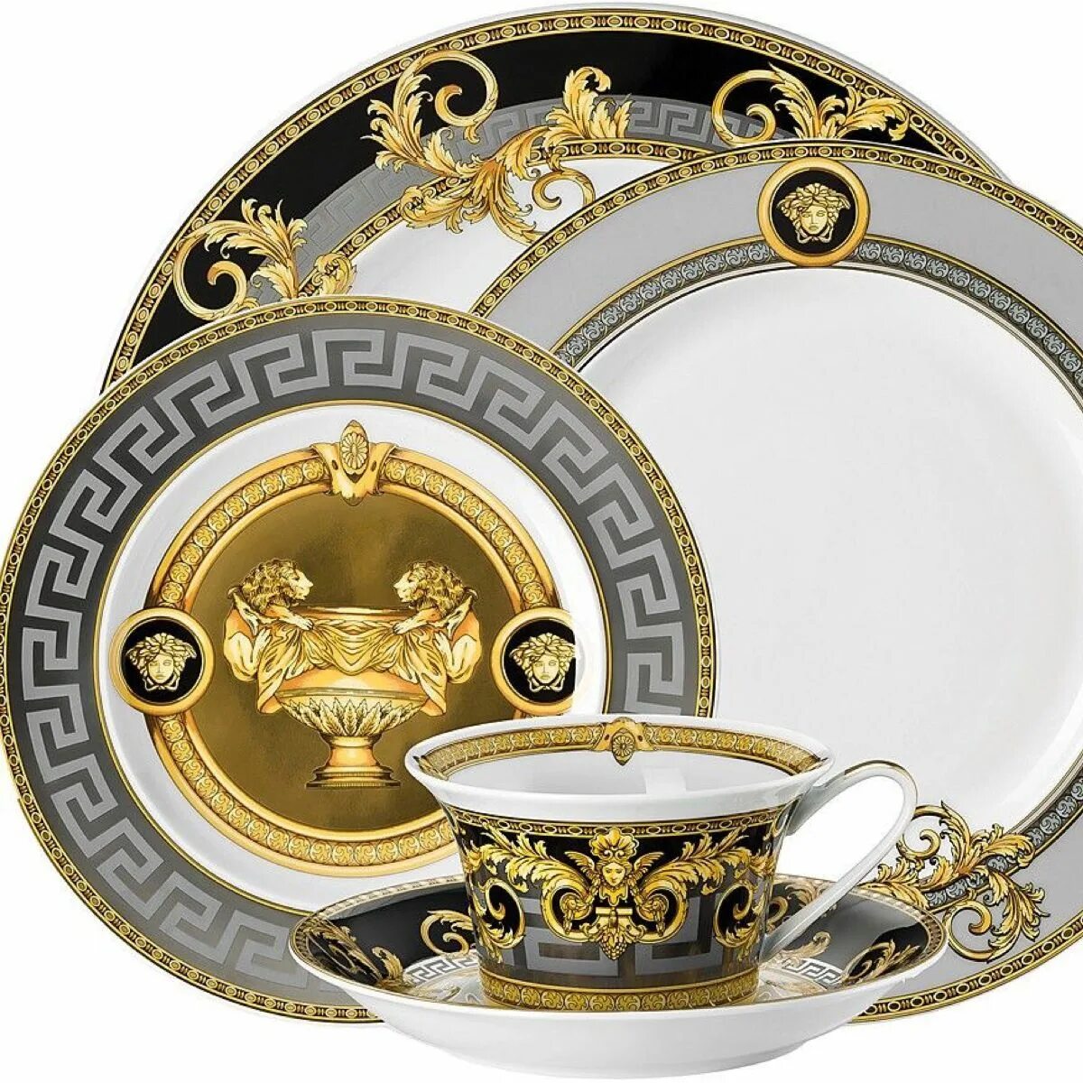 Золотистая посуда. Сервиз Версаче золотой. Versace тарелка Prestige Gala. Золотая тарелка Версаче. Королевская чайная Кружка Версаче.