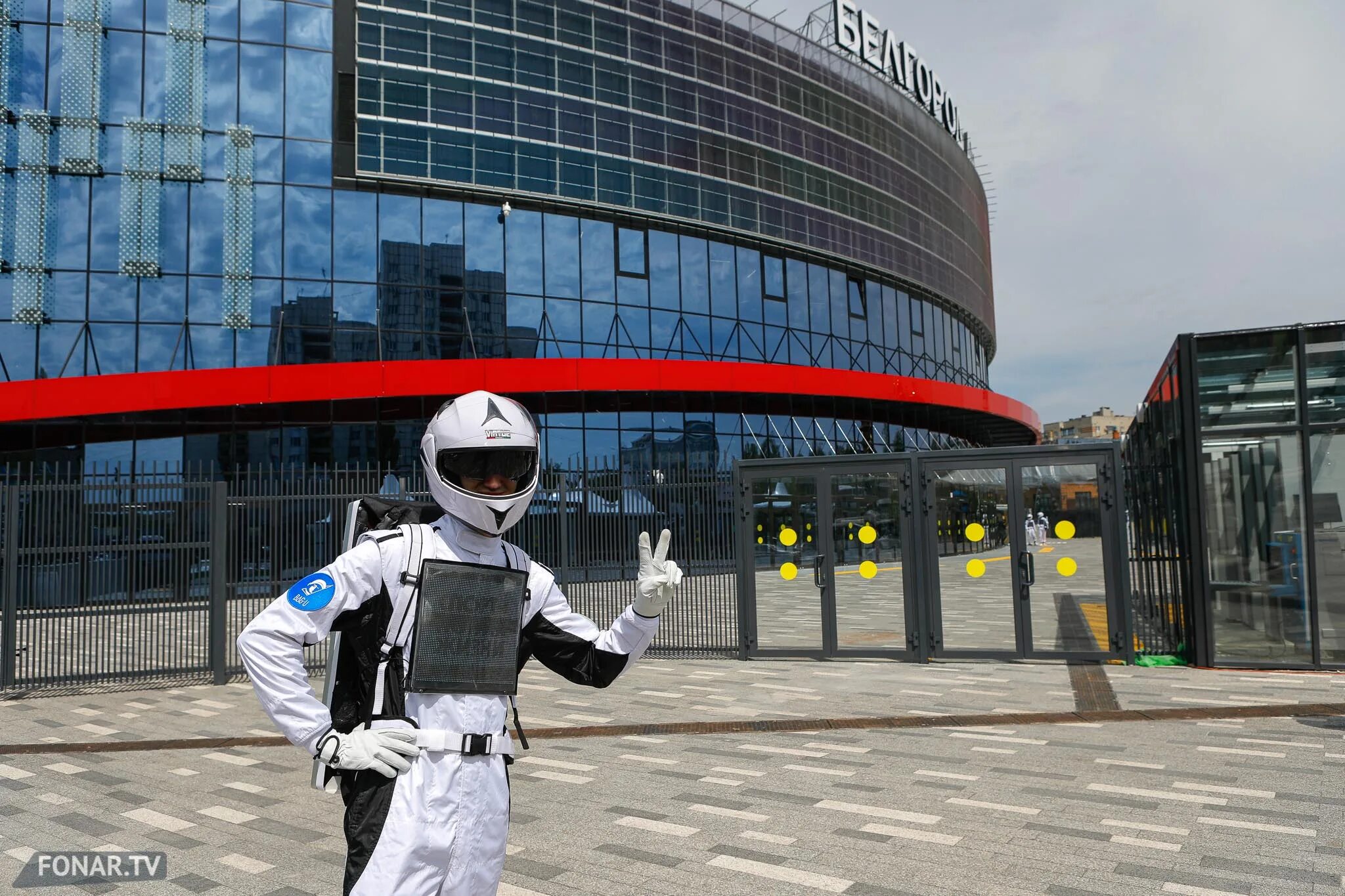 Метр белгород. Белгород арена площадь. большая спортивная арена белгород. белгород арена благоустройство. белгород арена на ботаническом саде стройка.