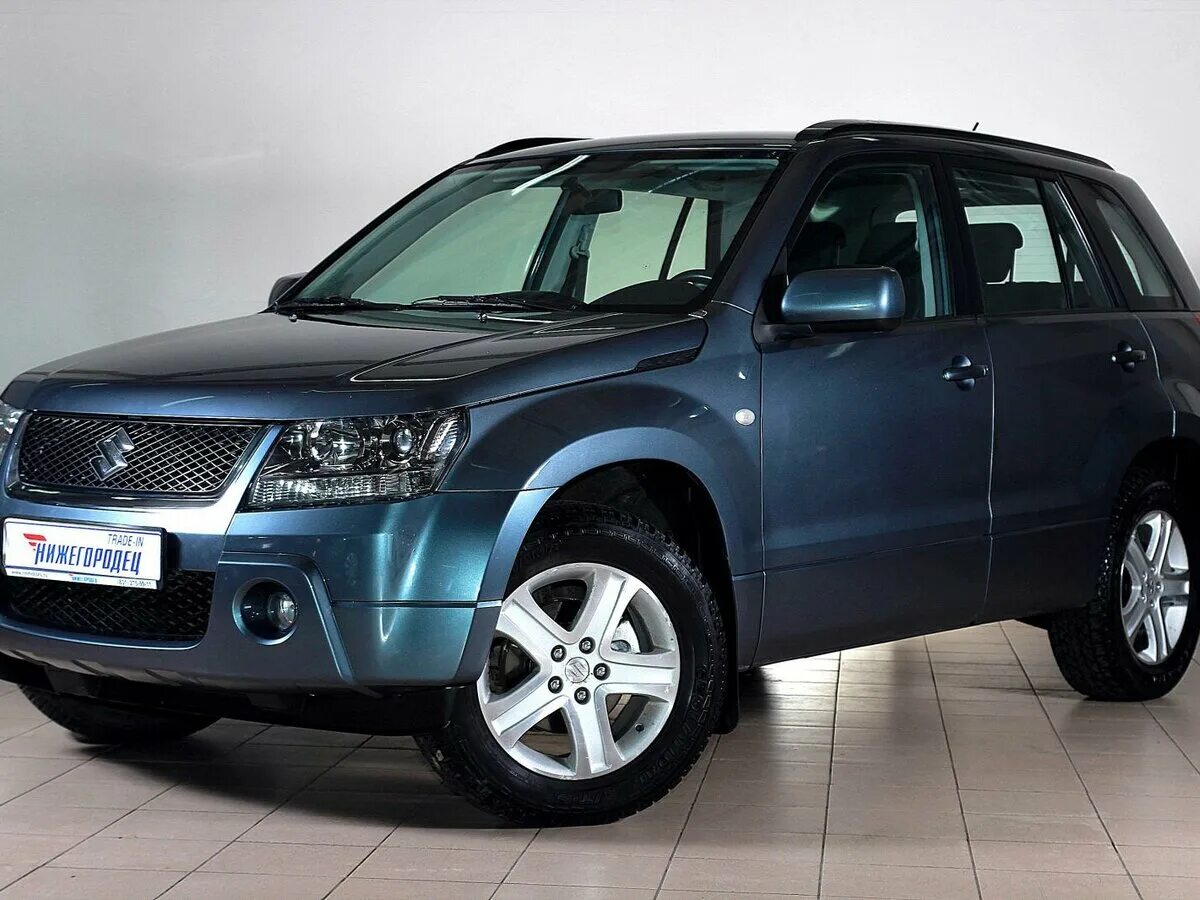 Сузуки гранд витара купить в новосибирске. Сузуки Гранд Витара. Suzuki Grand Vitara 2007 2.0. Suzuki Grand Vitara III 2.0. Судзуки Гранд Витара 2007.