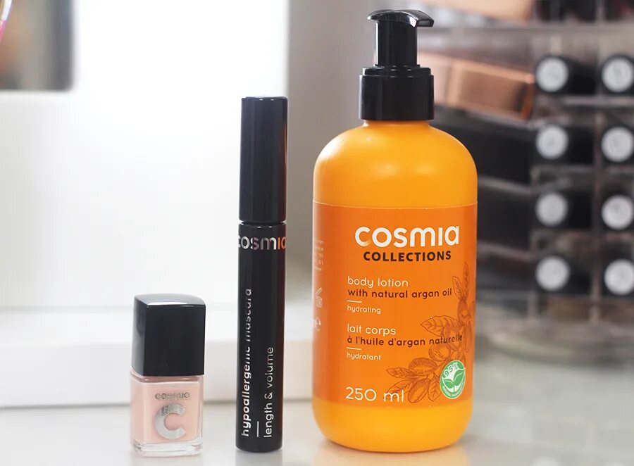 Cosmia. Космиа. крем cosmia. косметика cosmo. ашан cosmia.