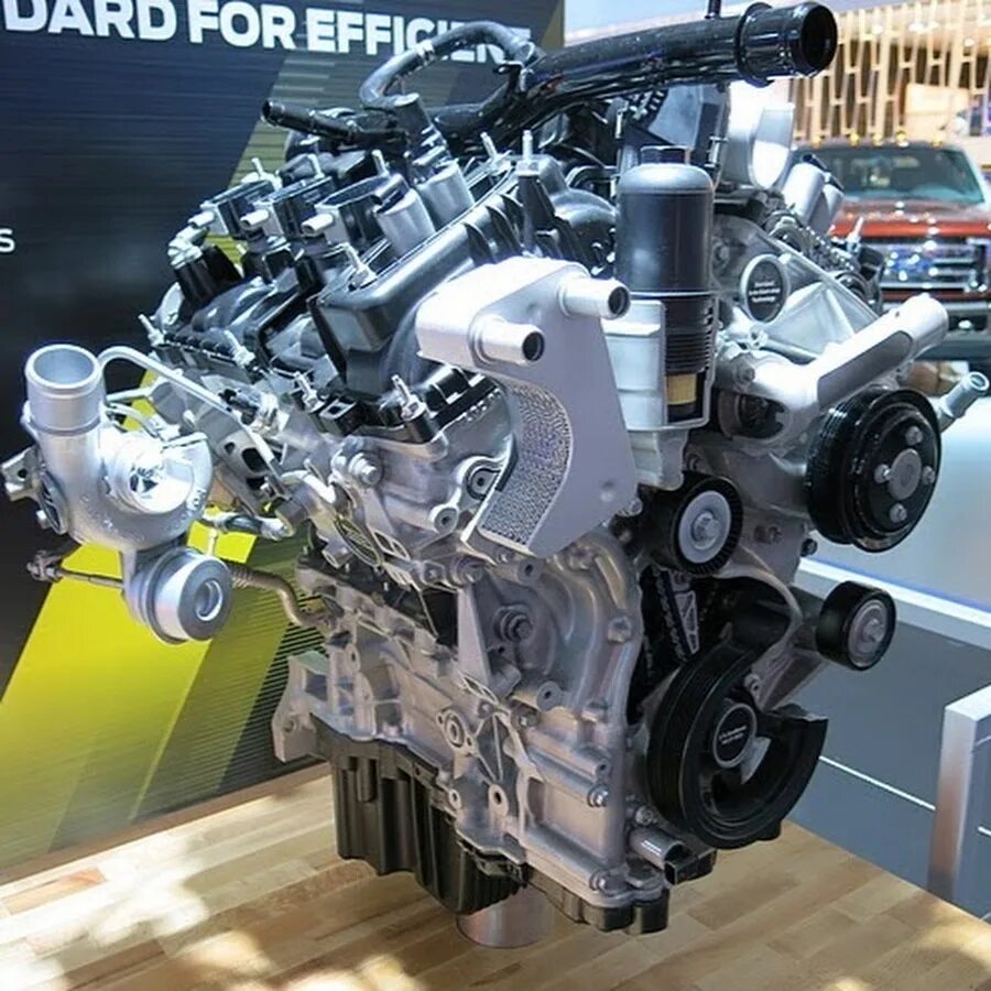 Форд куга 1.6 экобуст замена. Ford 2.7 ECOBOOST. Ford ECOBOOST v8. Ford 3.5 ECOBOOST двигатель. Ford 150 2.7 ECOBOOST.