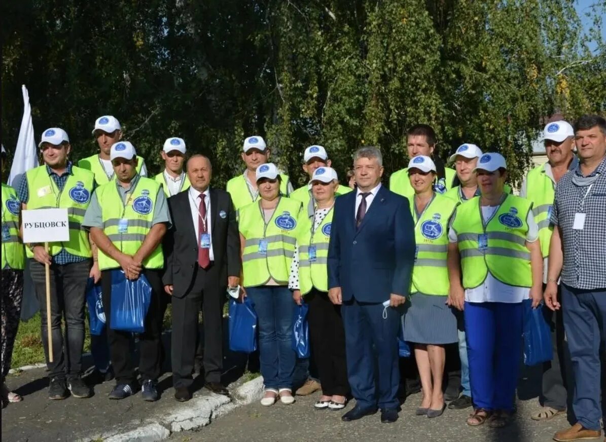 Работа водитель алтайский край. Минтранс лучший водитель года конкурс 2022. Краевой конкурс «лучший водитель троллейбуса-2020». Конкурс «лучший водитель троллейбуса Барнаула. Профессиональный конкурс водителей автобусов Барнаул.