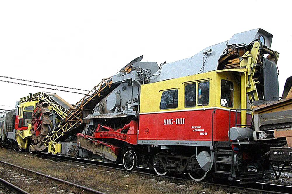 Автомобильный номер ссу что такое. Уборочная машина ум-1. Ум-3 уборочная машина. Машина ум. Уборочная машина ум-1.