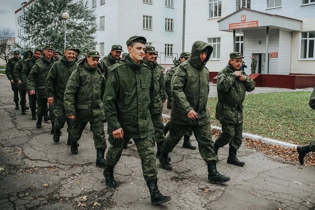 Мобилизованных переводят