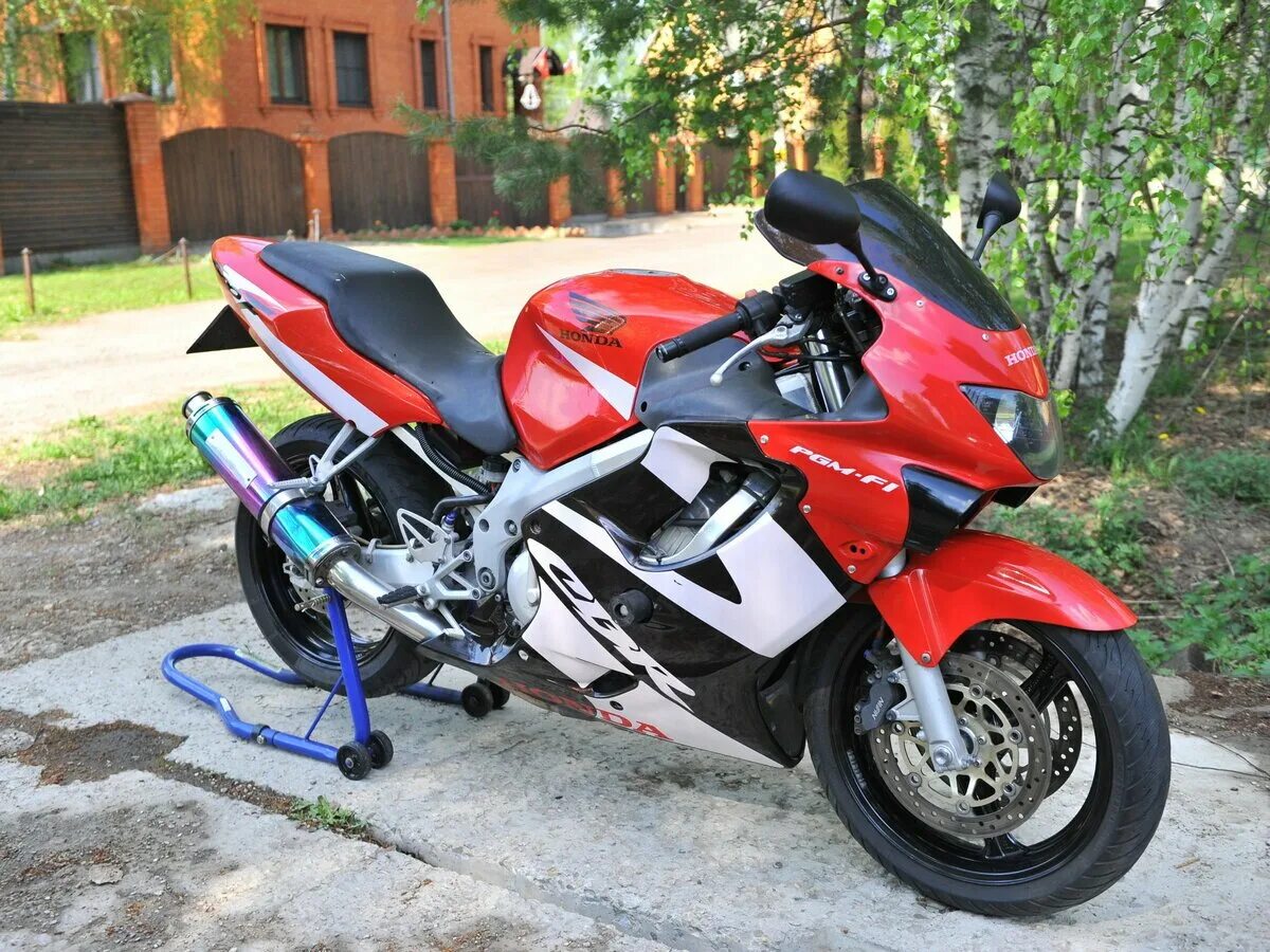 сбр 600 ф4. мопед honda 1999. Honda cbr 600 f4. хонда цбр 600 ф. Honda cbr 600 f4i.