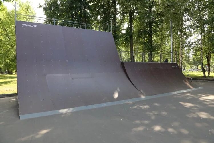 Скейт парк йошкар ола. Скейтпарк йошкар ола. парк победы йошкар-ола скейтпарк. свкеет парк йошкар-олы. скейт парк в йошкар оле.