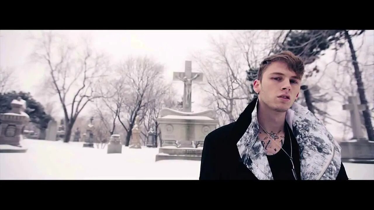 Halo Kelly. Переводчик песен на русский Machine Gun Kelly -MGK-Sail. Mgk let me go