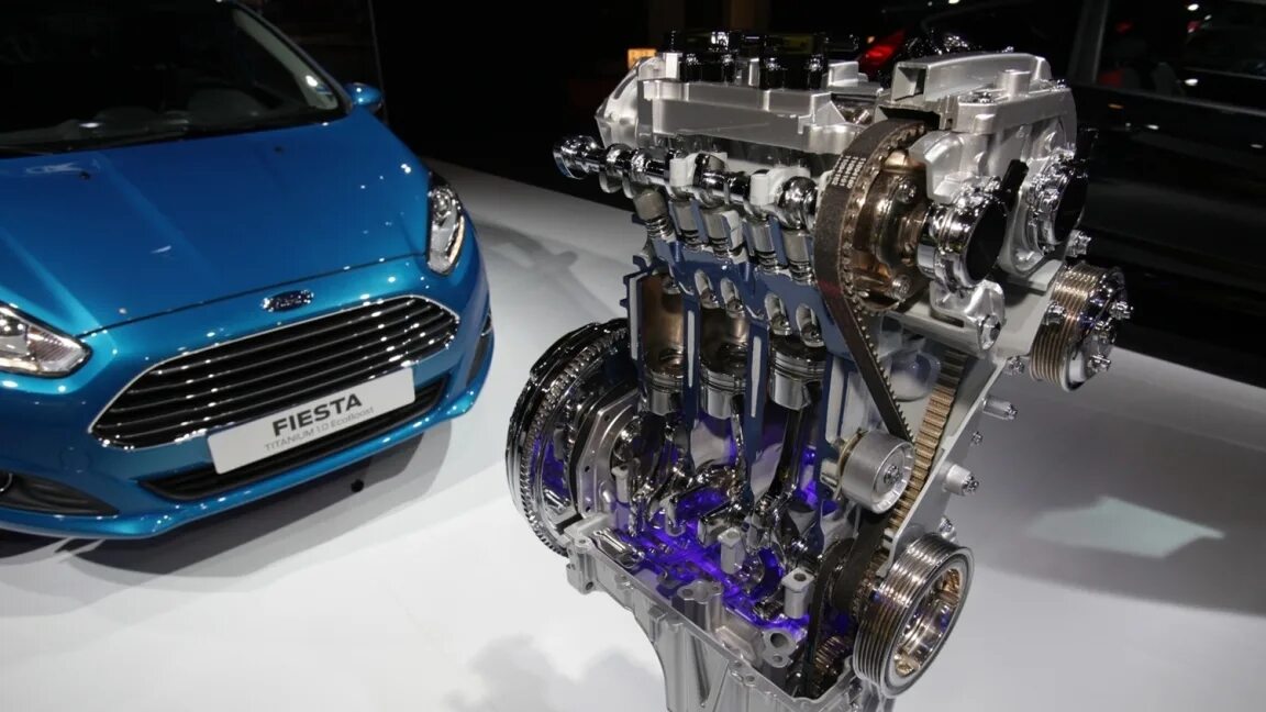 Лучший двигатель года. Лучший двигатель года. Ford 1. Хендай элантра 2016 двигатель. Двигатель фиат 0.