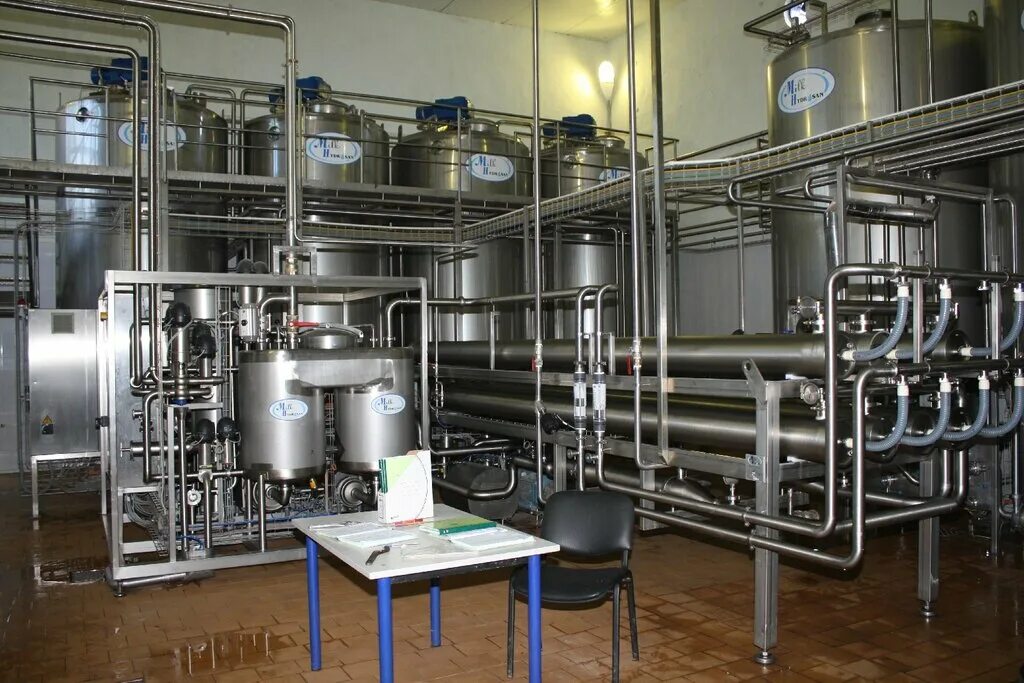 Семикаракорск сырный завод. Семикаракорский сыродельный завод продукция. Производство молока. Семикаракорский комбинат. Семикаракорский сыродельный комбинат логотип.