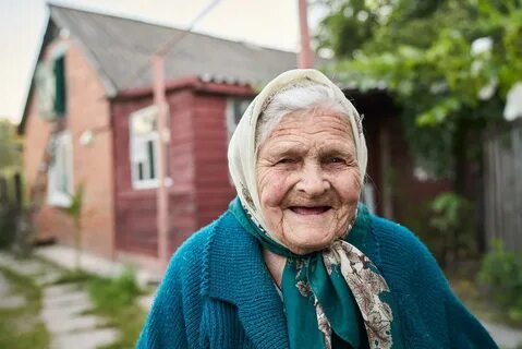Добрая бабушка видео
