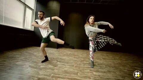 Side dance