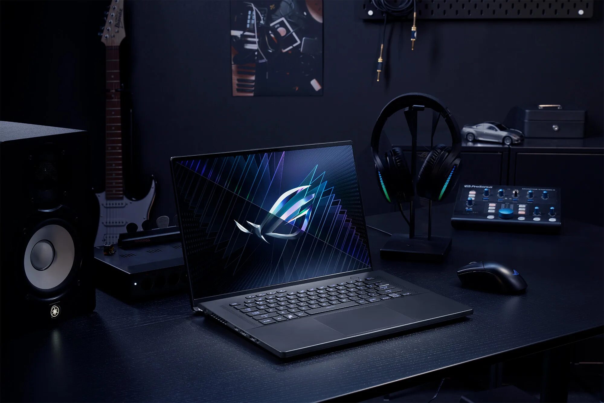 Asus rog zephyrus 2023. ASUS ROG Zephyrus m16. Asis ROG Zephyrus m16. ASUS ROG Zephyrus m16 2023. ASUS ROG Zephyrus m16 i9.