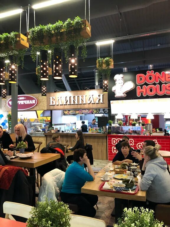 Кухни мира пятигорск фото Пятигорский гастромаркет "Кухни мира" признали лучшим объектом фаст-фуда Порта
