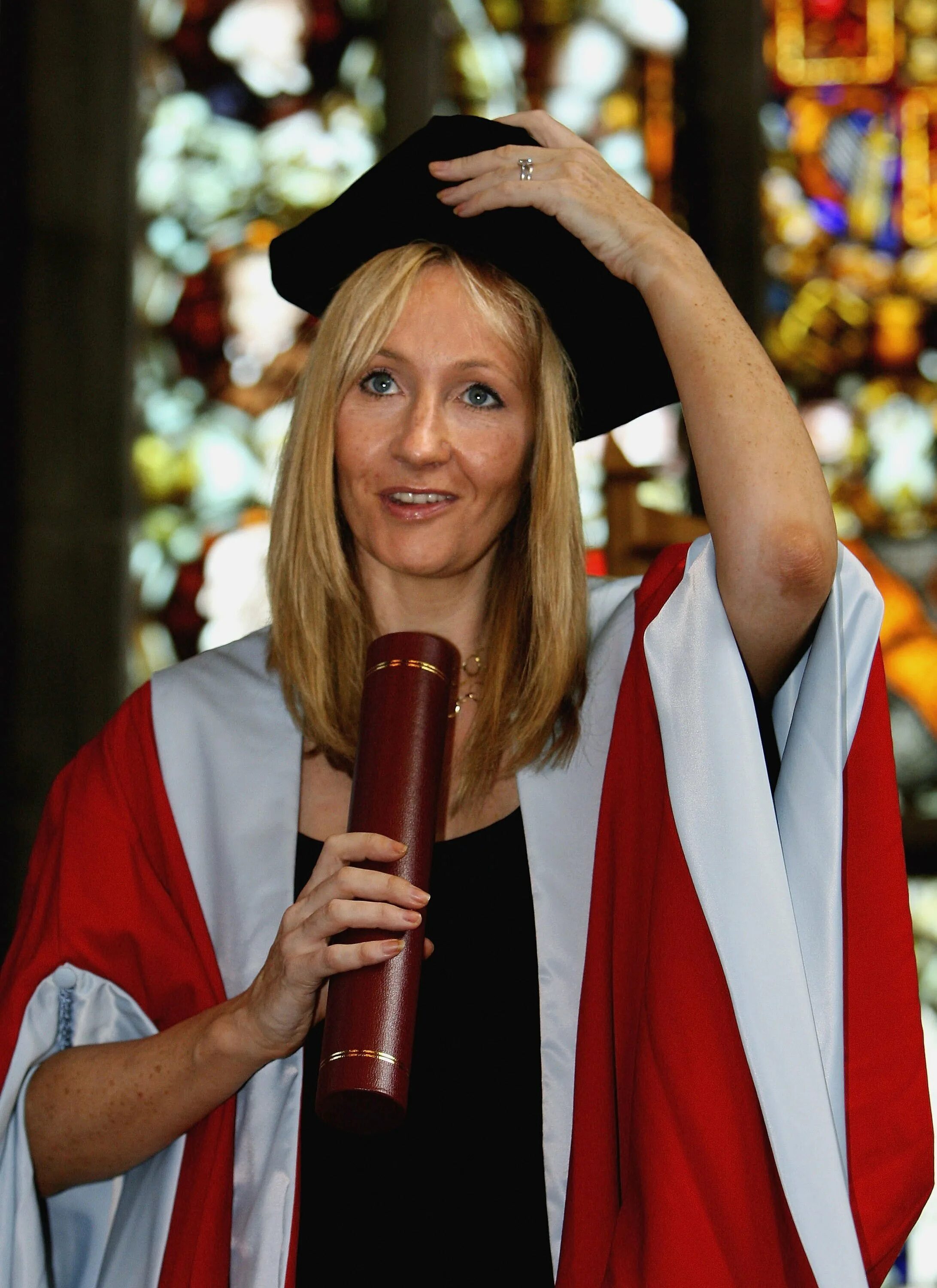 Who is j k rowling. Who is j k rowling