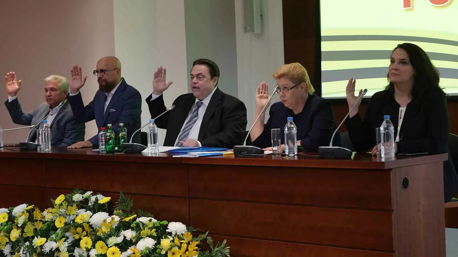 движения патриоты. патриот красноярск логотип. российские движения патриоты. выборы в россии 2021 семигин. патриоты россии возглавляет.