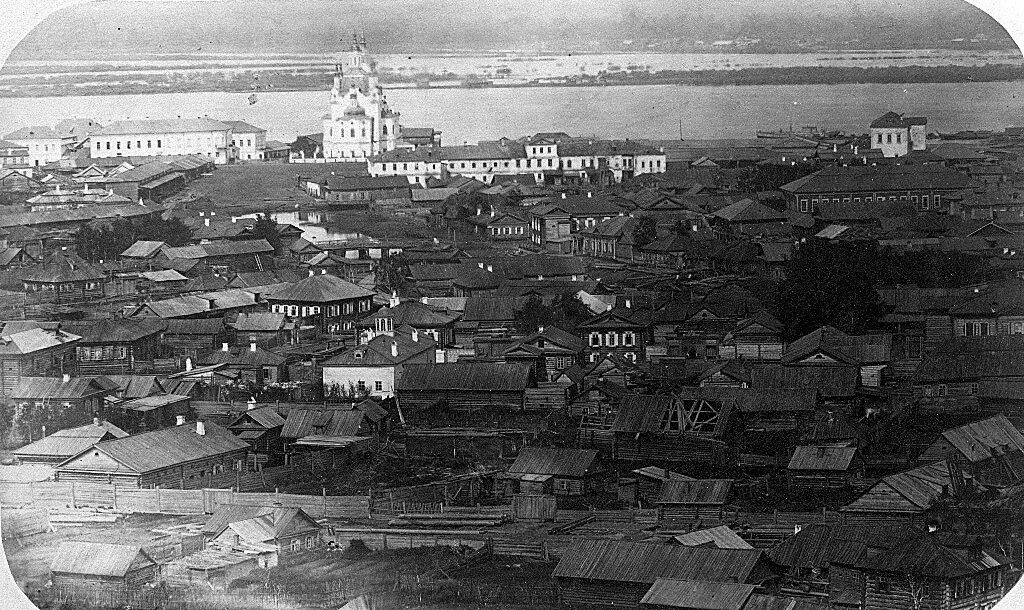 В тобольске во времена войны насчитывались десятки. Тобольск 19 век. Тобольск 1800 год. Тобольск 1708 год. Тобольск Знаменский монастырь 19 век.