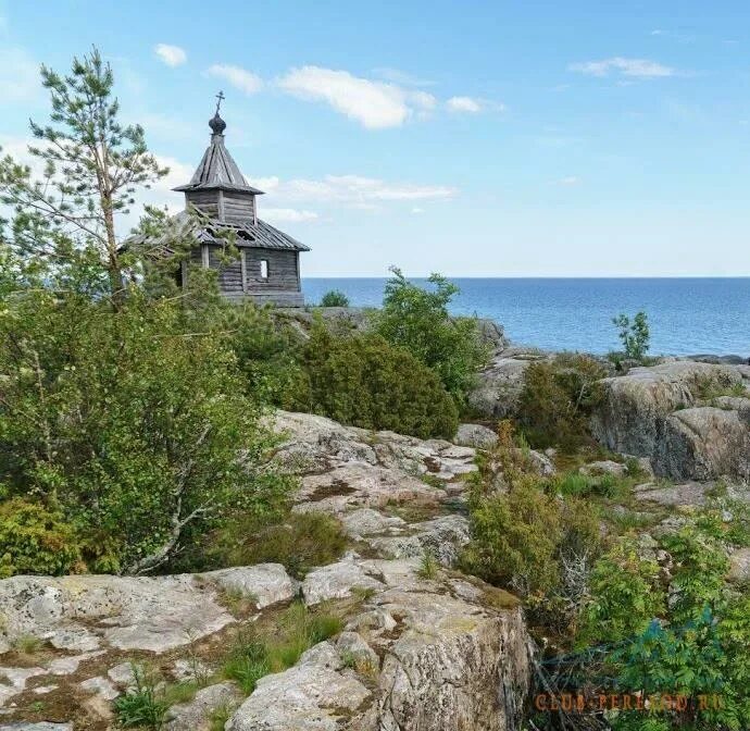 Шардонские острова -32. Шардонский архипелаг. Шардонский архипелаг онежское озеро. Шардонский архипелаг в карелии место силы. Шардонские острова онежского озера.