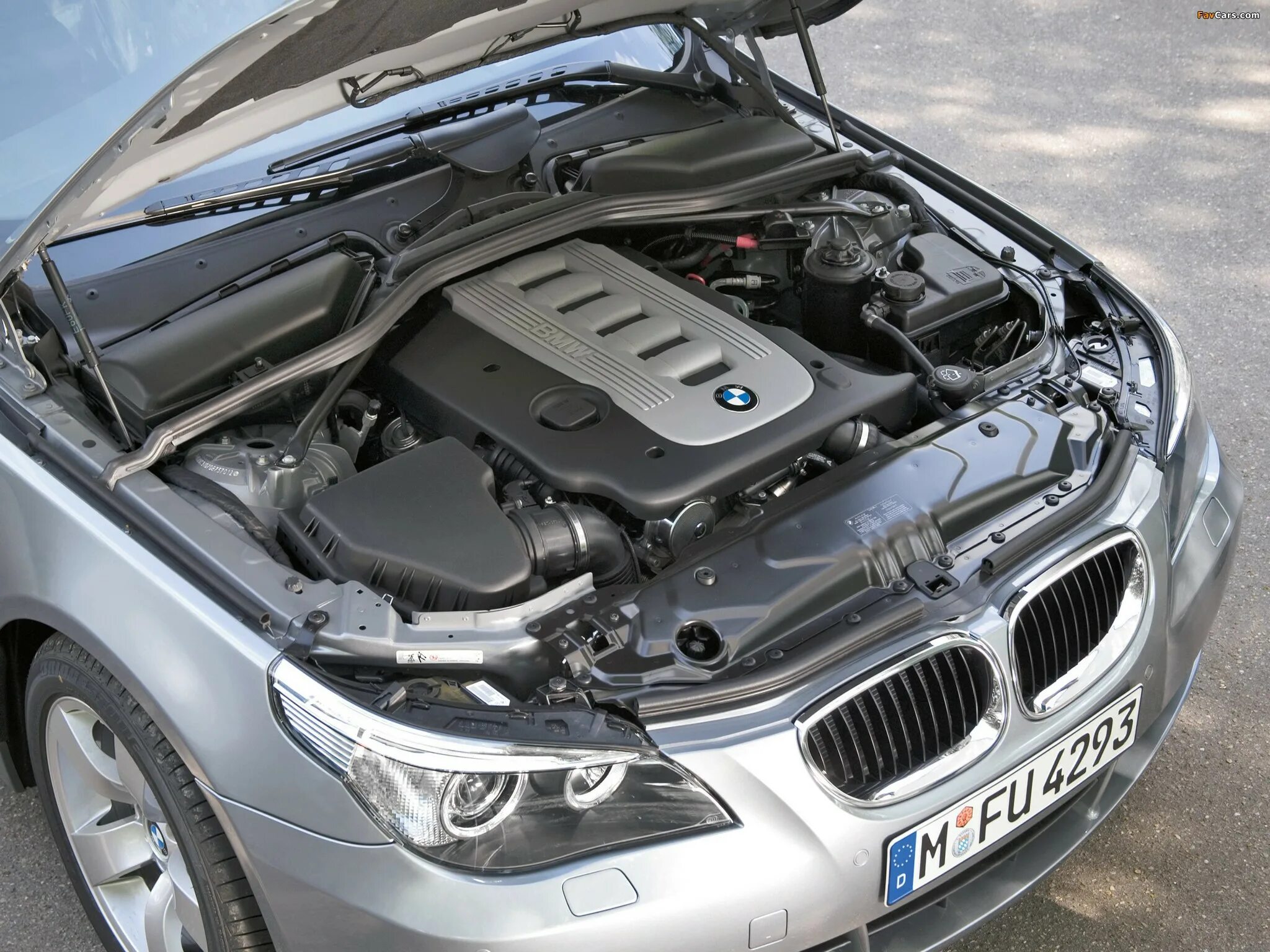 Е60 3.0 дизель. BMW e60 мотор. БМВ 5 е60 дизель. BMW e60 под капотом. BMW e60 2.2 m54.