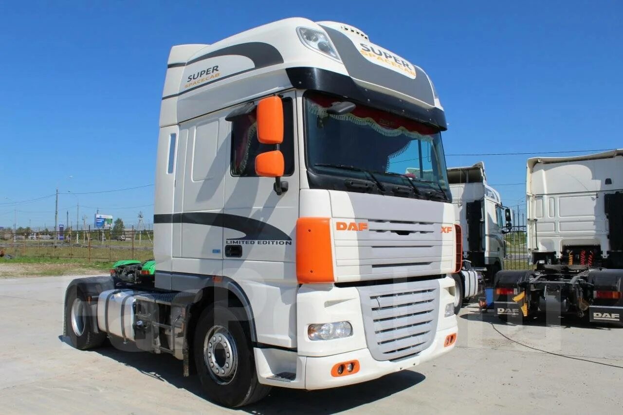 Седельный тягач DAF 105. DAF XF 105 белый. DAF XF 105 2014. Грузовой тягач седельный DAF XF.